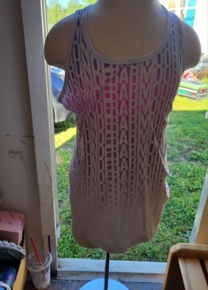 Under Armour tank top‎ youth medium